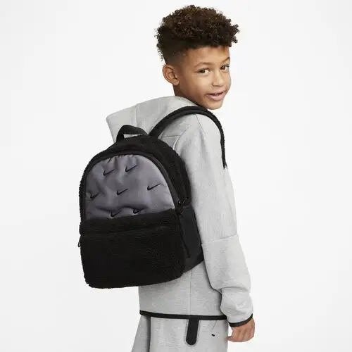 Nike Mały plecak dziecięcy brasilia jdi (11 l) - czerń