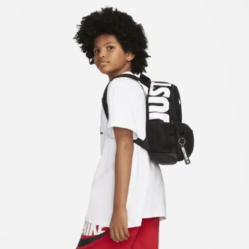 Mały plecak dziecięcy Nike Brasilia JDI (11 l) - Czerń, DR6091-010